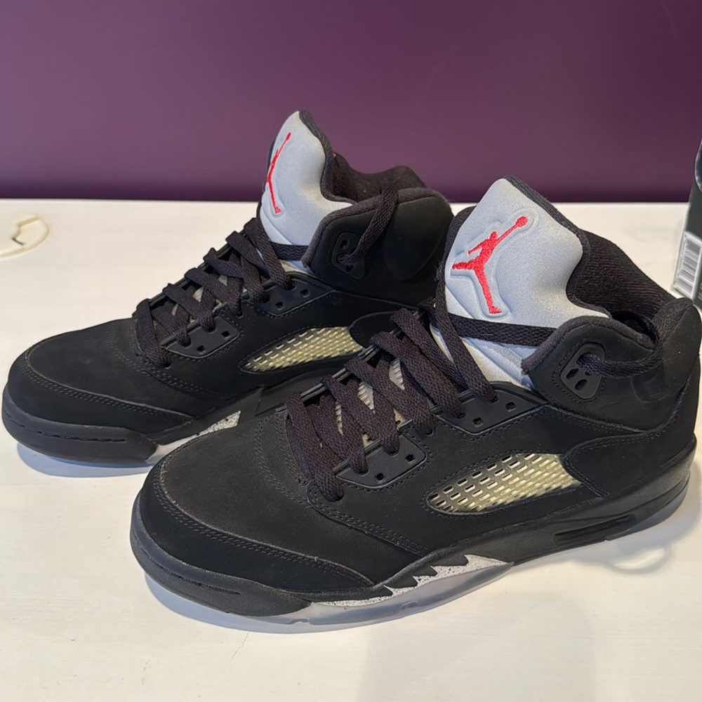 Air Jordan 5 Retro OG BG - Black - Boys Size 7Y